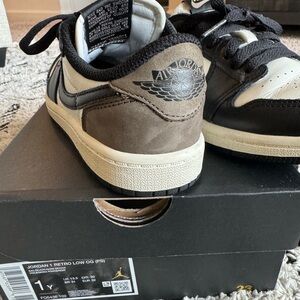 Nike Air Jordan 1 Retro Low OG - Black and Brown